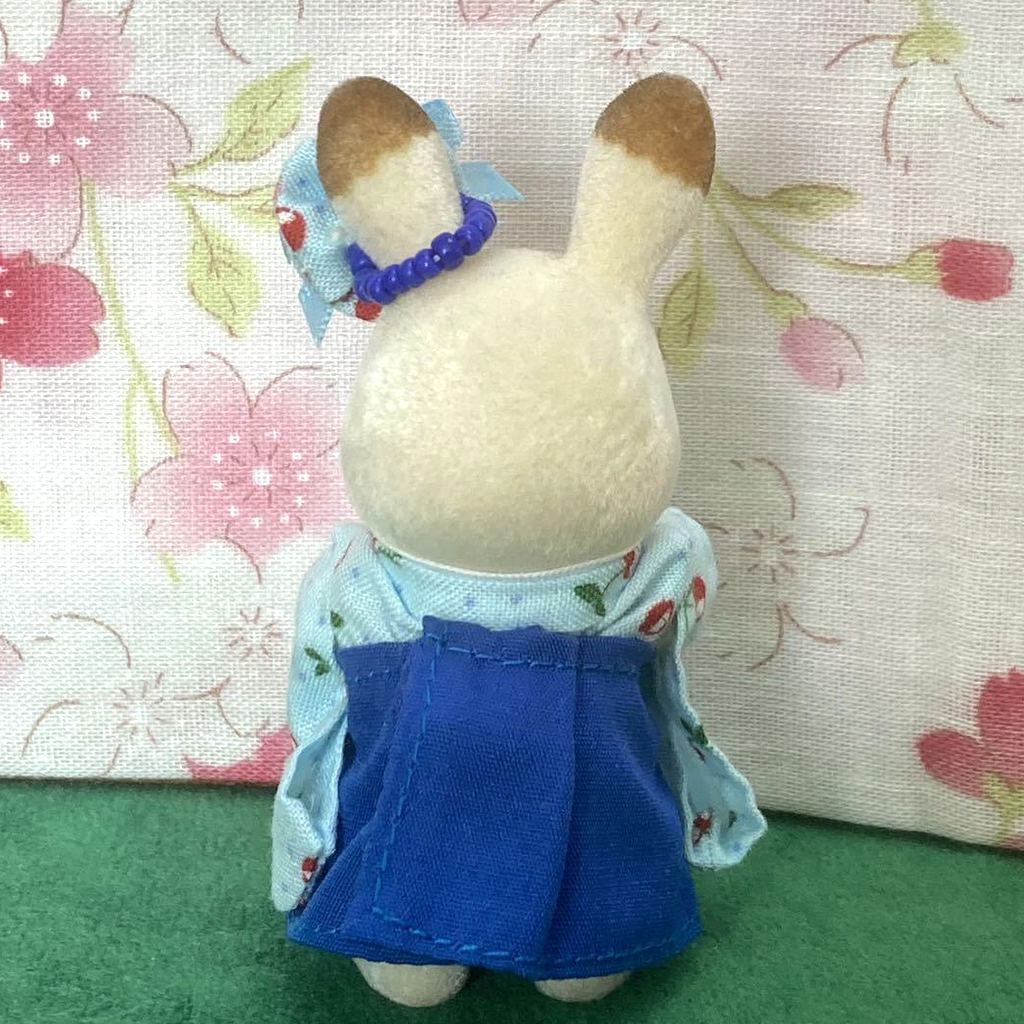KIMONO HAKAMA FAIT MAIN POUR FILLE BLEU CERISE Fait main au Japon