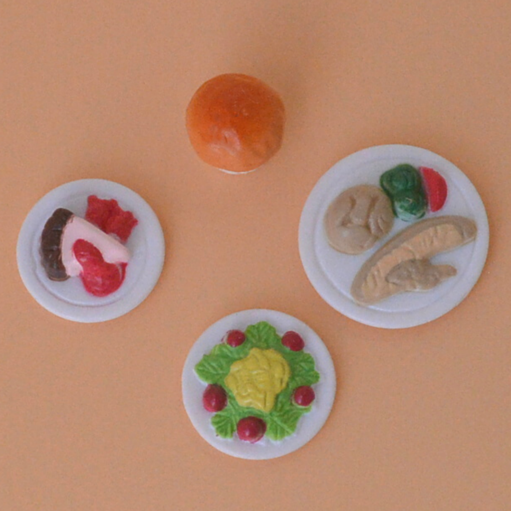 Dinner Set Fan Club 96773 عائلات سيلفانيان كاليكو كريترز