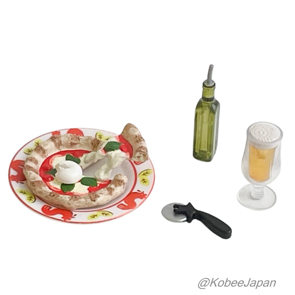 A Small Street Corner Trattoria BUONO 4 Margherita Pizza Re-ment