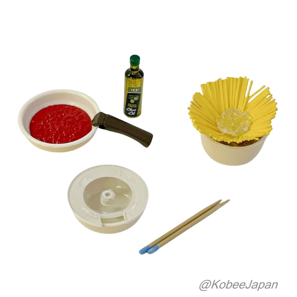 Kitchen Tools 8 piece complete set Re-ment