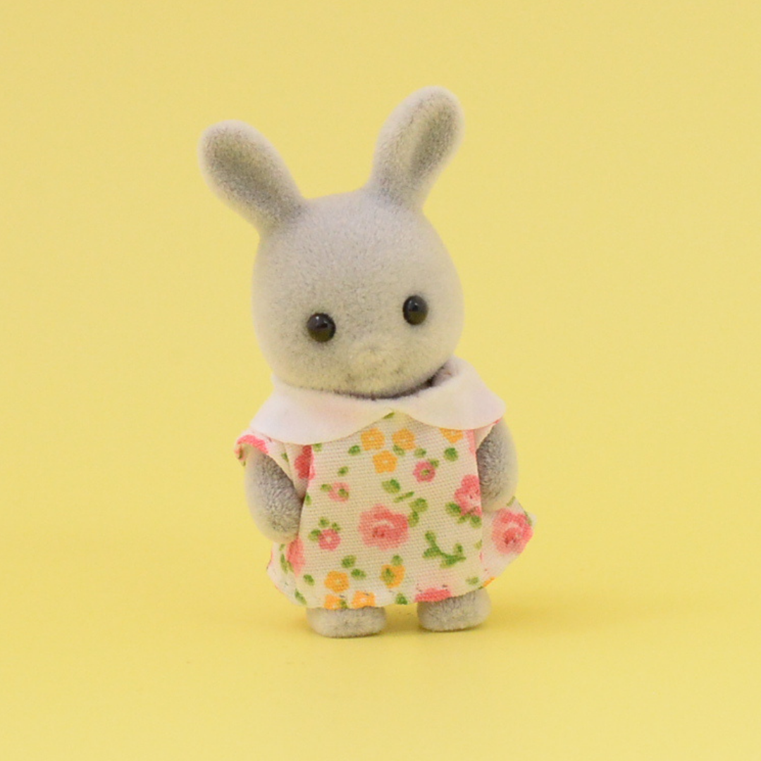 Sylvanian park Ibaraido Baby Gray Rabbit 2021 Sylvanian Families Calico Critters