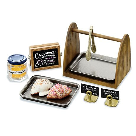 Boulangerie Petit Pour Maison de Poupée 1 Croissant Miniature Re-ment