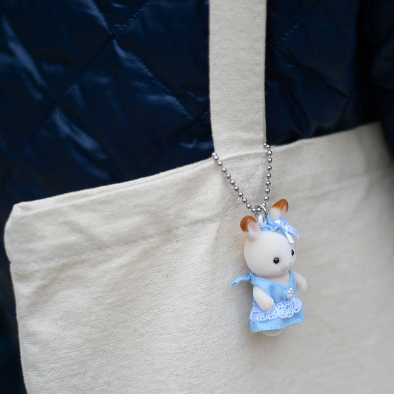Key Chain Chocolate Rabbit Light Blue Dress 4877 Sylvanian Families Calico Critters