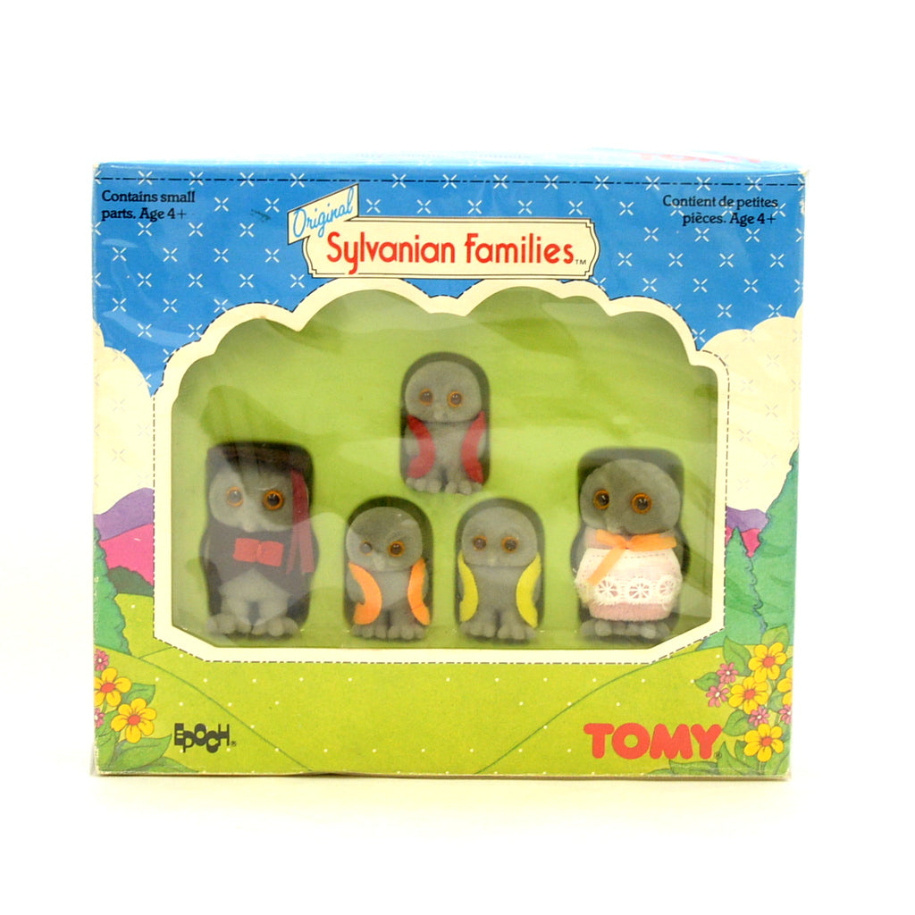 Sweet Owl Family ビンテージフィギュア　箱入12体 Vintage Owl Family Tomy 1985 Sylvanian Families Calico Critters