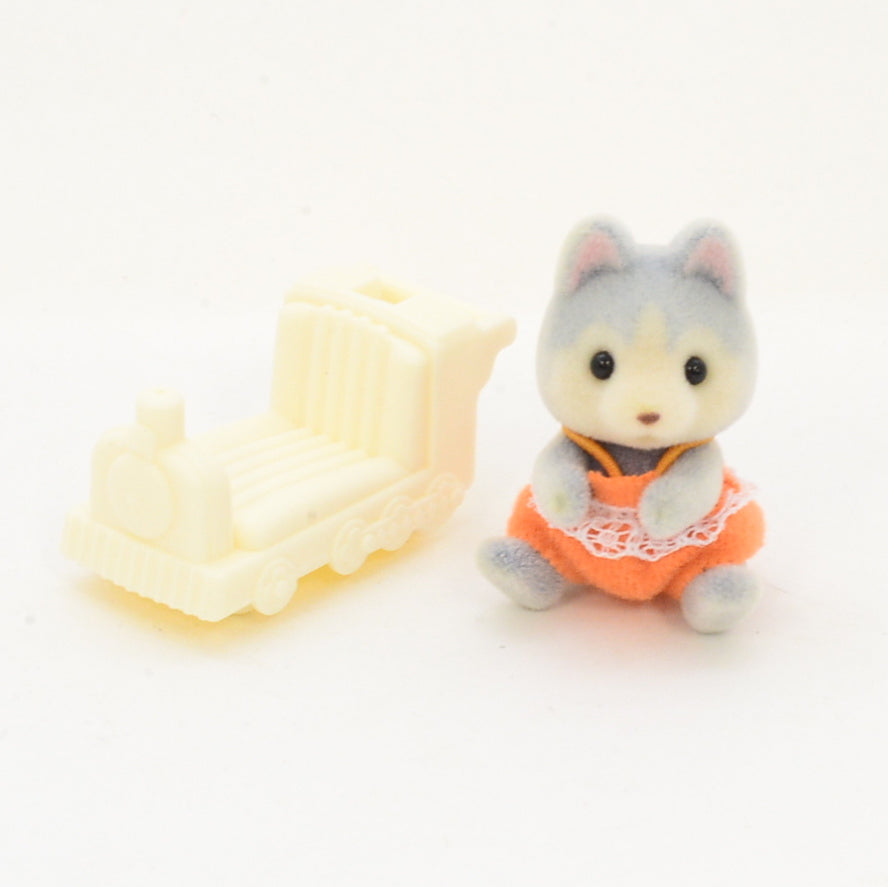 Baby Husky and Push Along Train Set Sylvanian Families Calico Critters