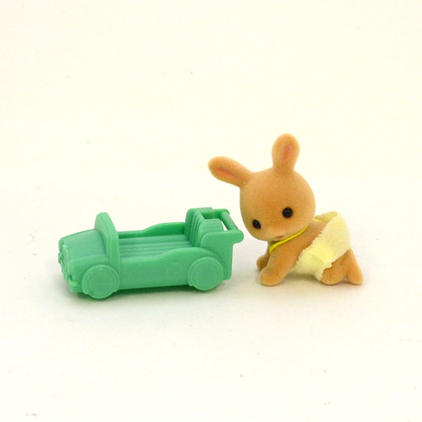 Baby Sunny Rabbit and Push Along Car Set Sylvanian Families Calico Critters