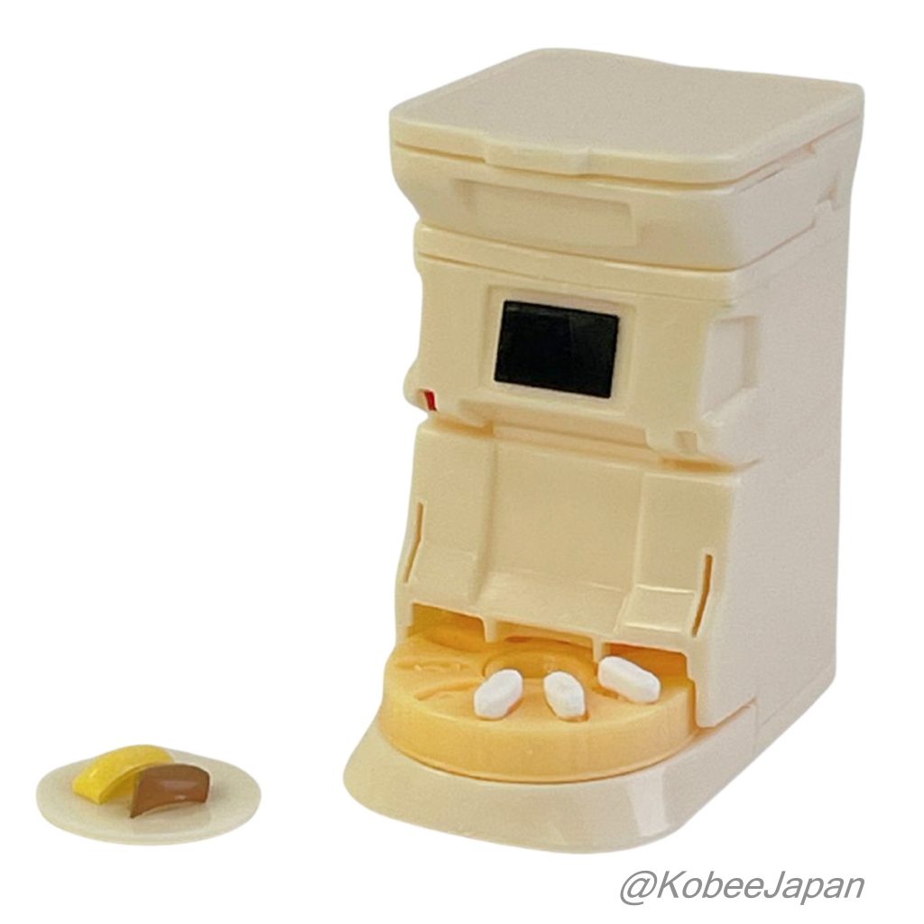Capsule Toy Sushi Robot Yellow TOYS CABIN