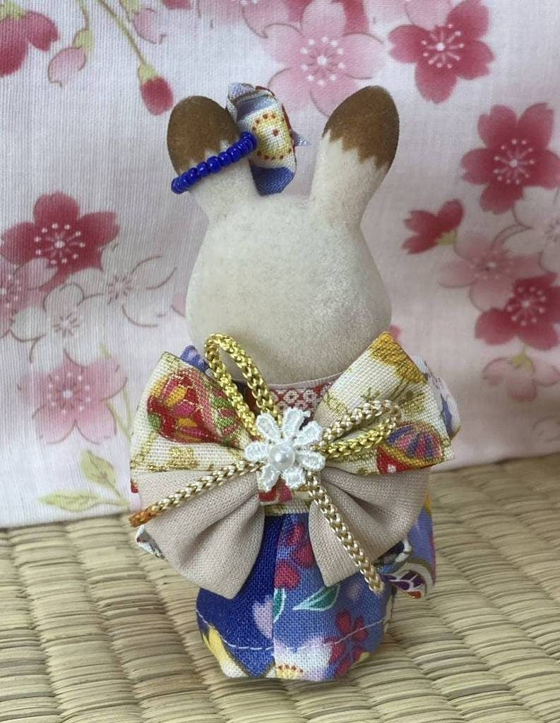 KIMONO FAIT MAIN POUR MÈRE BLEU FLORAL Fait main au Japon