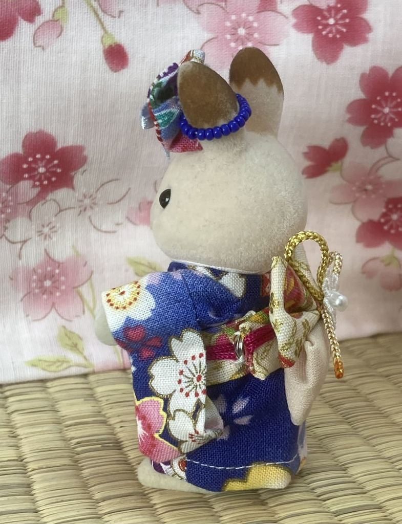 KIMONO FAIT MAIN POUR MÈRE BLEU FLORAL Fait main au Japon
