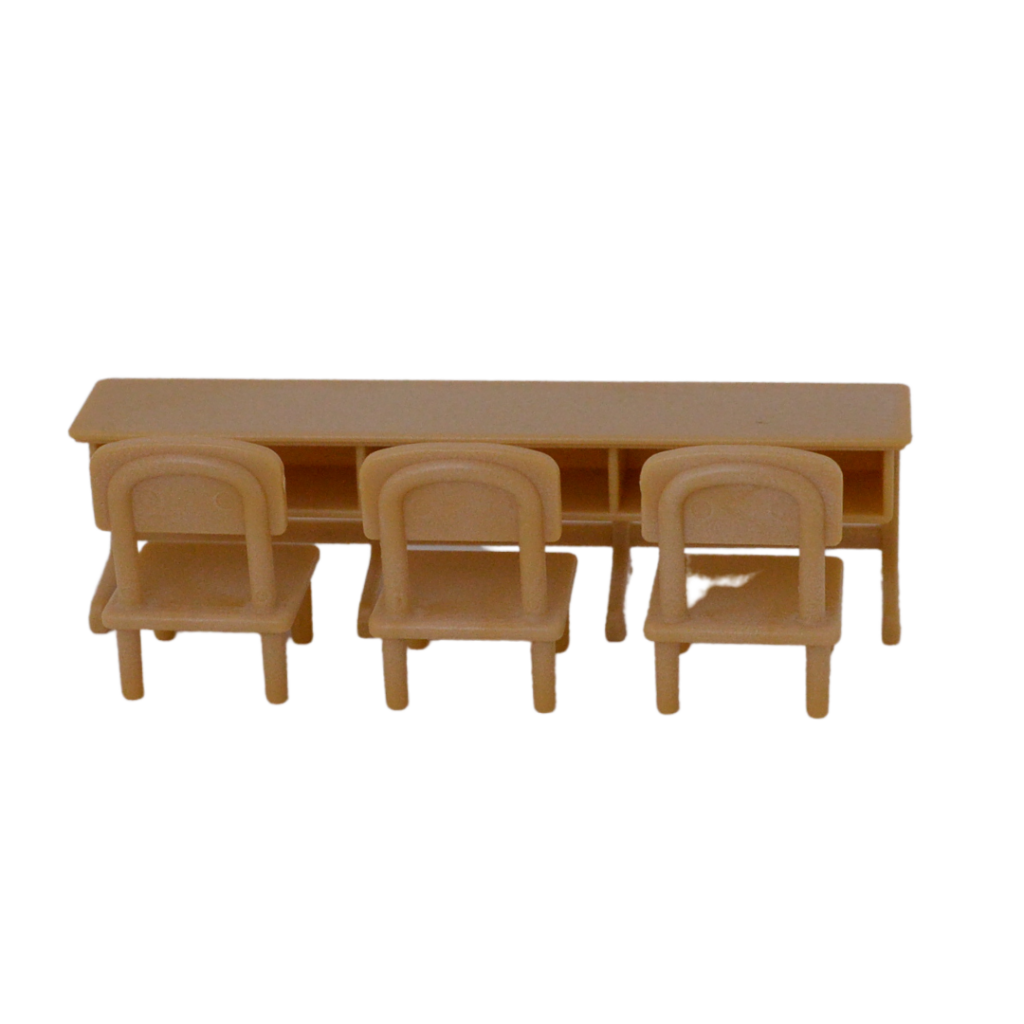 School Long Desk And Chairs Fan Club 96777 عائلات سيلفانيان كاليكو كريترز