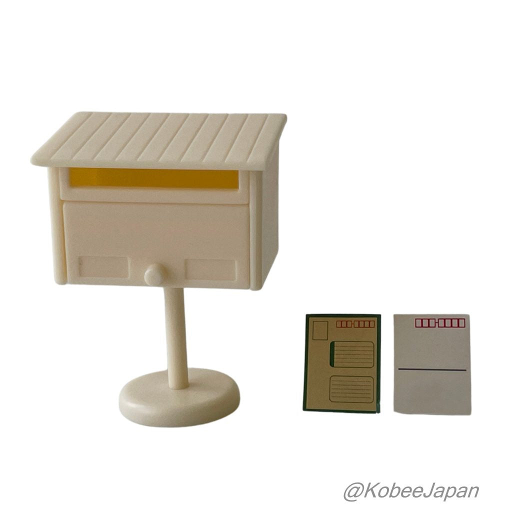 Capsule Toy Little Mailbox 6 Stand White 2025 tarlin