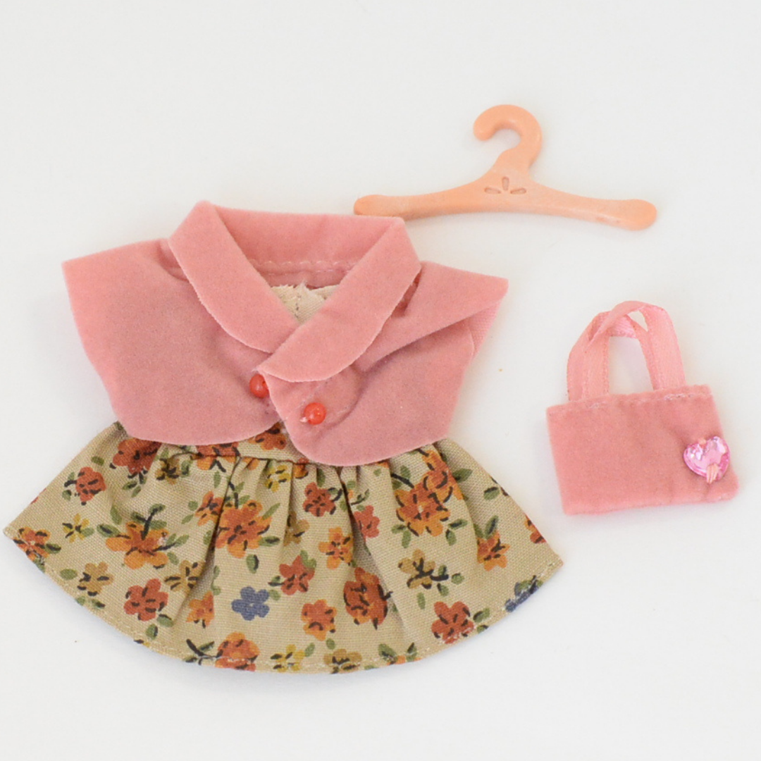 Vestido a juego para salir de la hermana 6 Familias Sylvanian Calico Critters