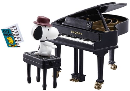 Peanut Snoopy's Little Jazz Cafe 1 Piano Player Re-ment