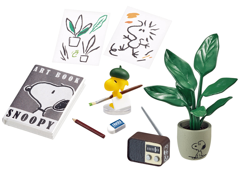 Peanut Snoopy's Art Studio 8. Art Book Set For Dollhouse 2022 Re-ment