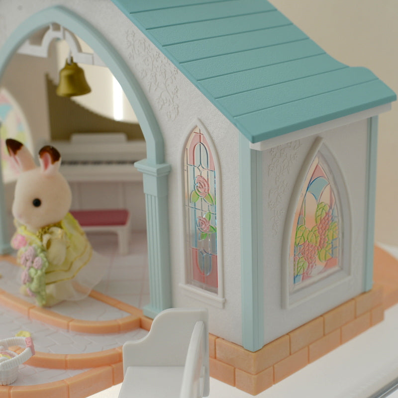 Forest Wedding Chapel Pastel Sky Bule Fan Club 14132 Sylvanian Families Calico Critters
