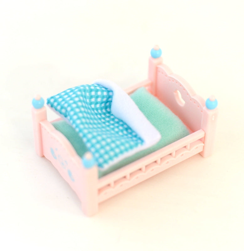 Fluffy Dream Collection Bed Set Mint Green Familymart 2021 Sylvanian Families Calico Critters