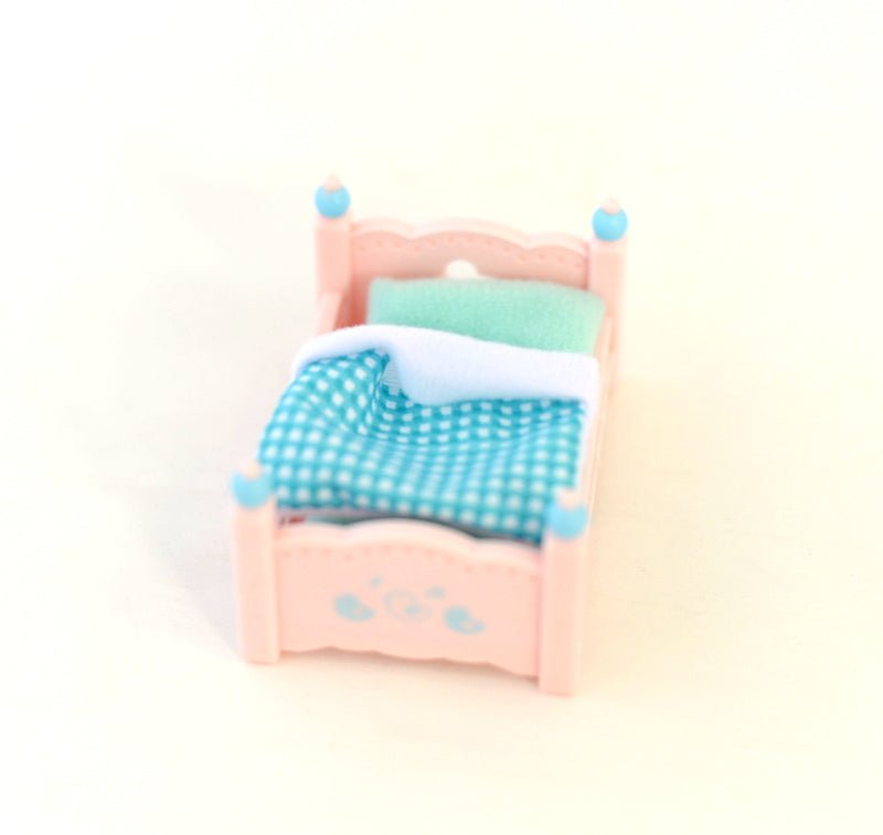 Fluffy Dream Collection Bed Set Mint Green Familymart 2021 Sylvanian Families Calico Critters