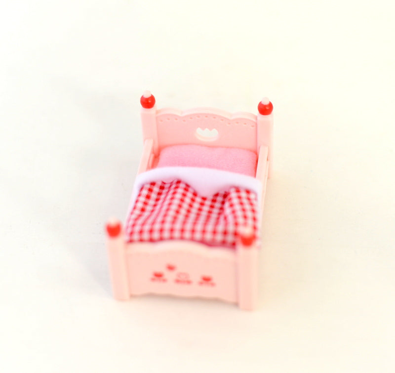 Fluffy Dream Collection Bed Set Red Familymart 2021 Sylvanian Families Calico Critters