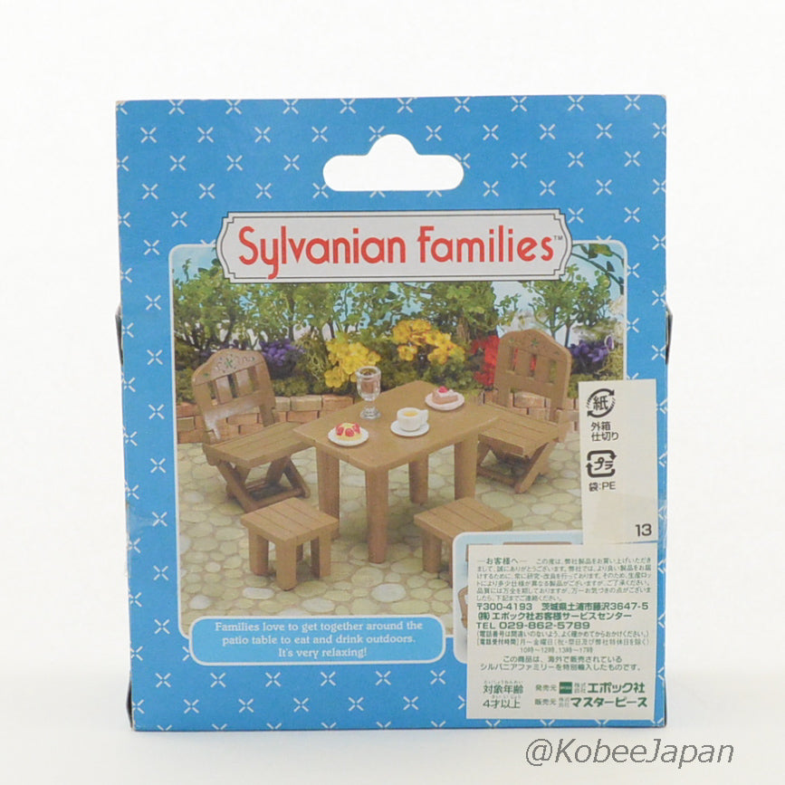 Ensemble de mobilier de patio Flair 4833F Sylvanian Families Calico Critters