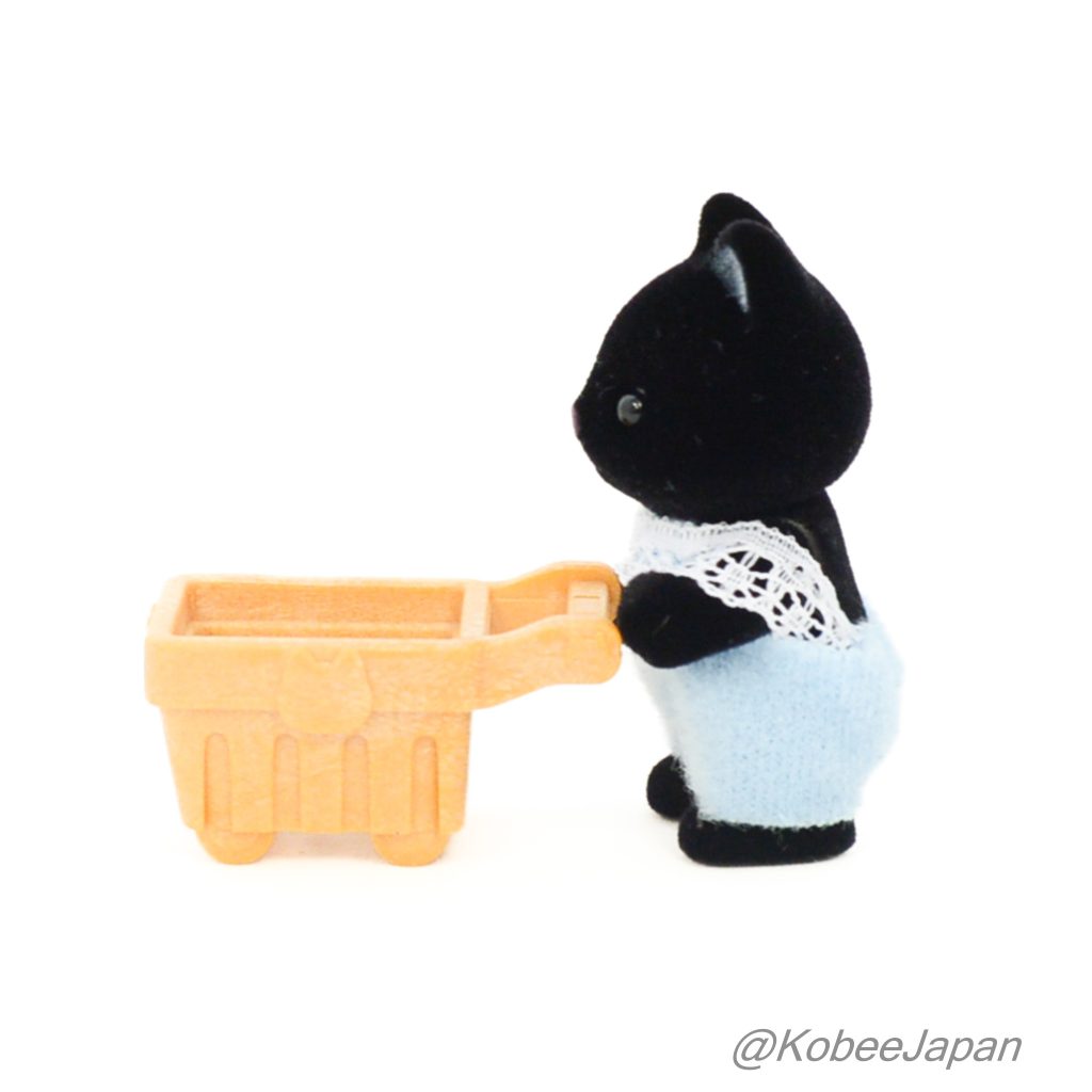 Fluffy Dream Collection Baby Shopping Series Charcoal Cat Familymart Sylvanian Families Calico Critters