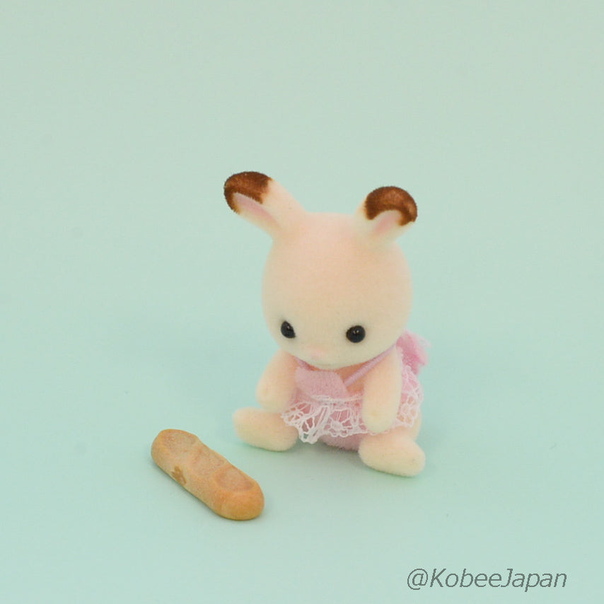 Fluffy Dream Collection Baby Shopping Series Chocolate Rabbit Familymart Sylvanian Families Calico Critters