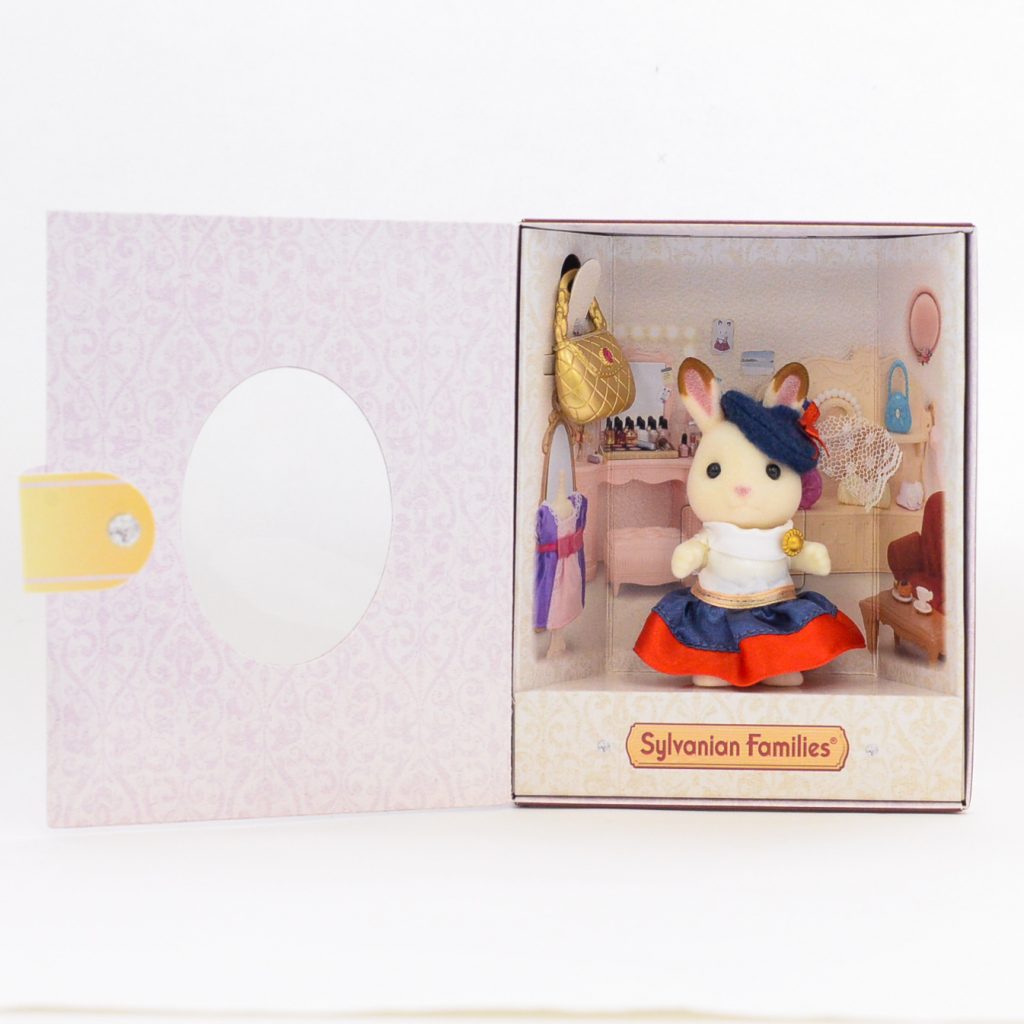 Fan Club Figure Collectors Gift Box Chocolate Rabbit 2017 Sylvanian Families Calico Critters