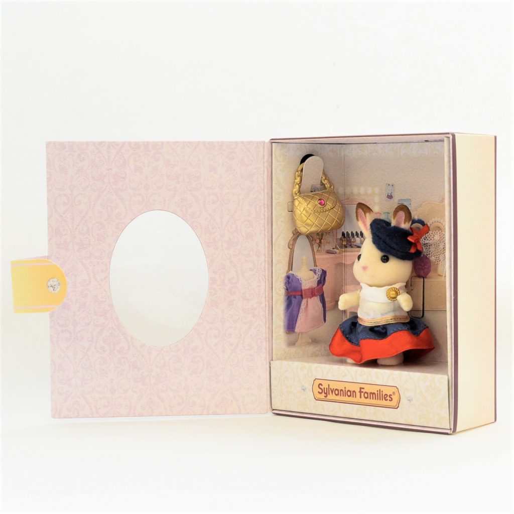 Fan Club Figure Collectors Gift Box Chocolate Rabbit 2017 Sylvanian Families Calico Critters