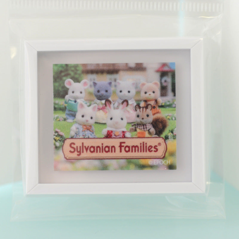 Exhibition Pin And Stand Friends Sylvanian Families Calico Critters