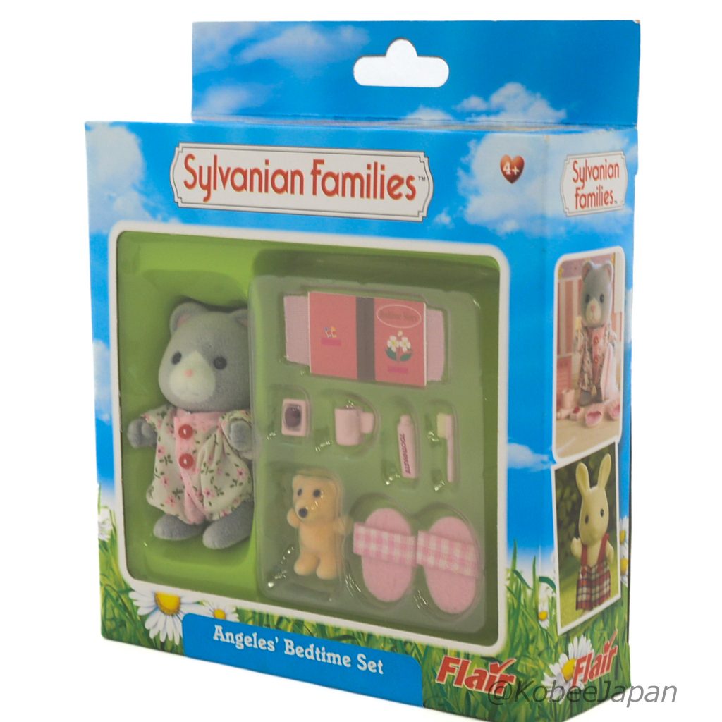 Angeles' Bedtime Set Flair Sylvanian Families Calico Critters