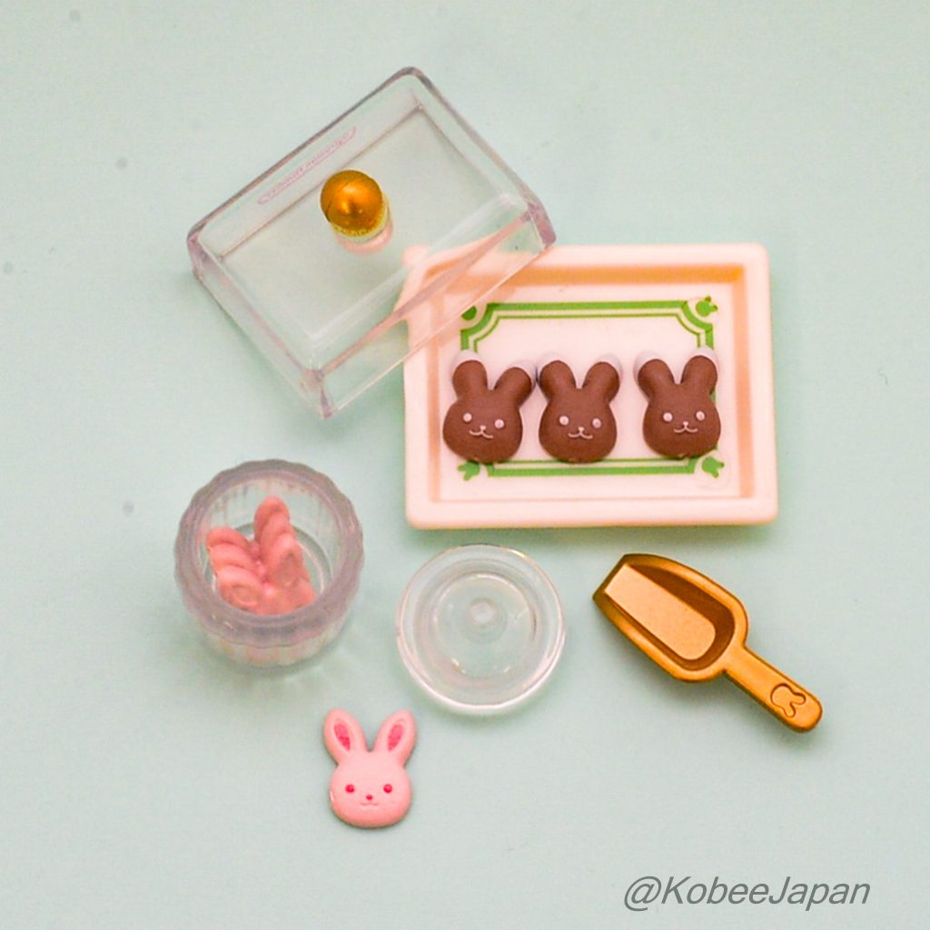 Capsules Toy Cake Shop in the Forest 3 4pc Set Sylvanian Families Calico Critters