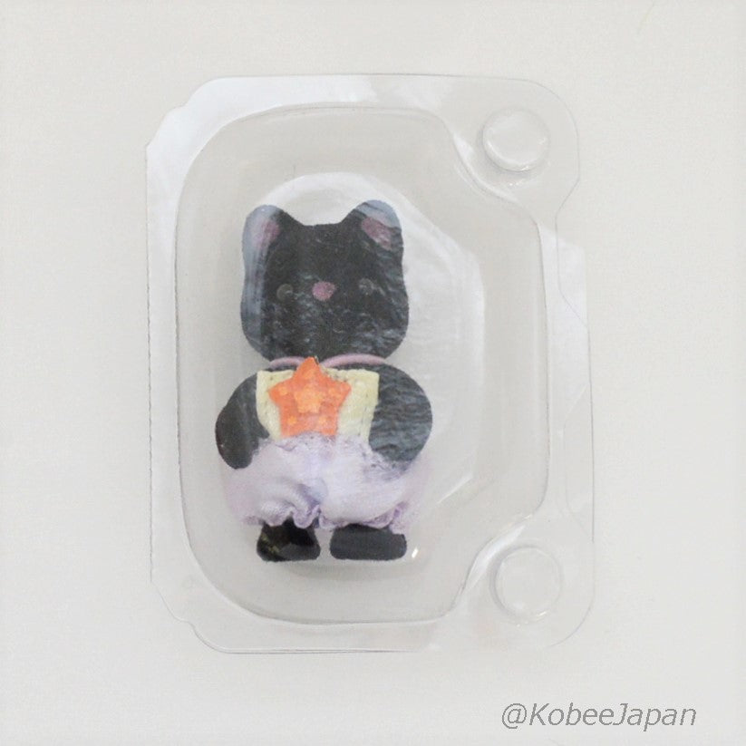 Serie Desfile Soñador Gato de Medianoche Bebé Familymart 2022 Familias Sylvanian Critters de Calicó