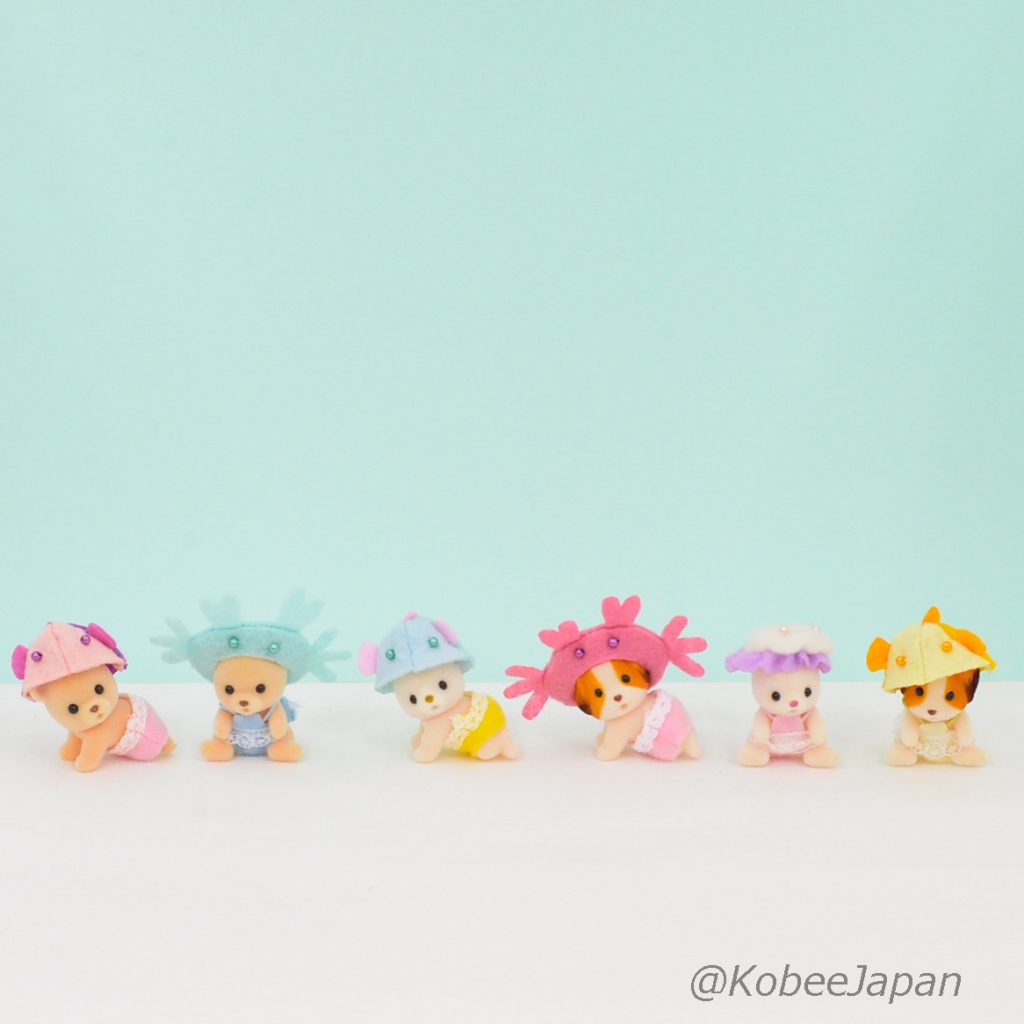 مجموعة كاملة من 6 شخصيات Baby Aqua Parade 2022 عائلات سيلفانيان كاليكو كريترز