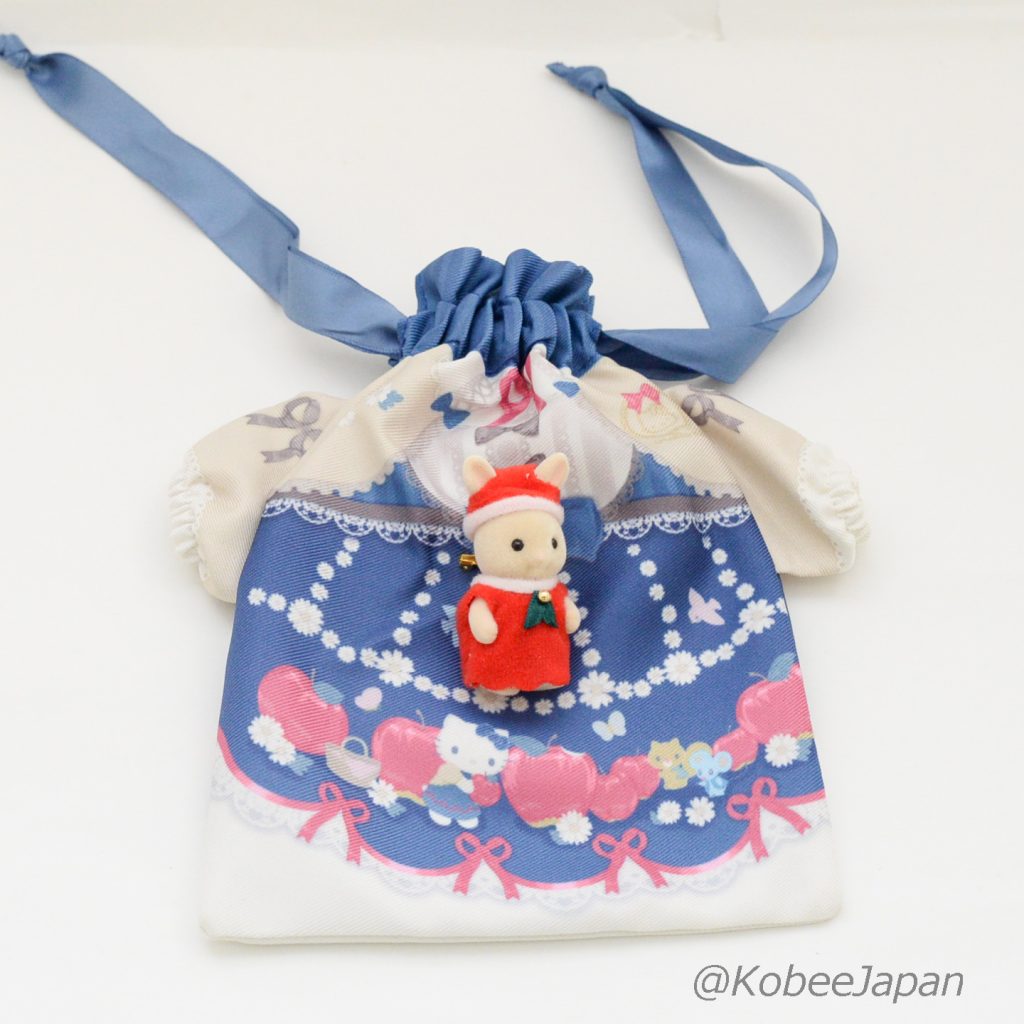 Milk Rabbit Baby Christmas Sant Brooch Sylvanian Families Calico Critters