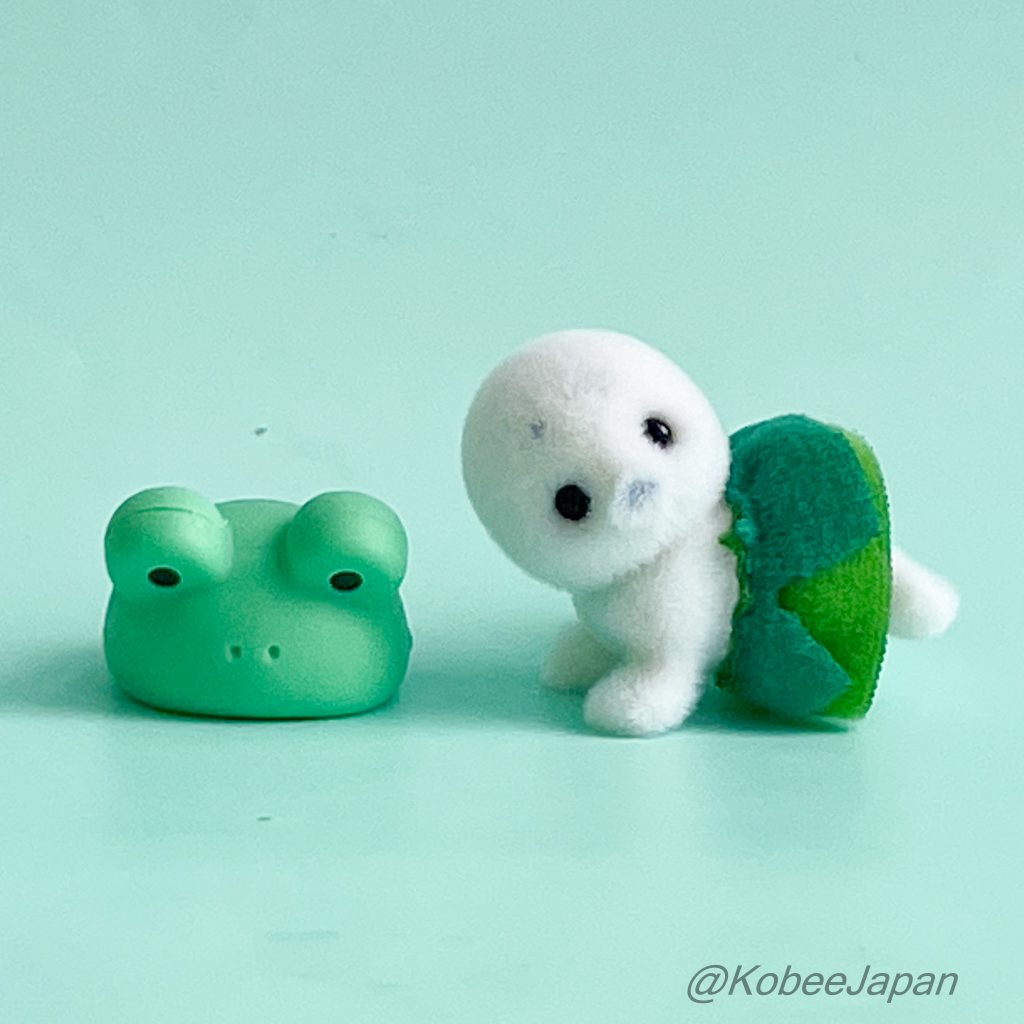 Fairy Forest Friends Series Seal Baby (Crawling) with Frog Hat 2025 Sylvanian Families Calico Critters