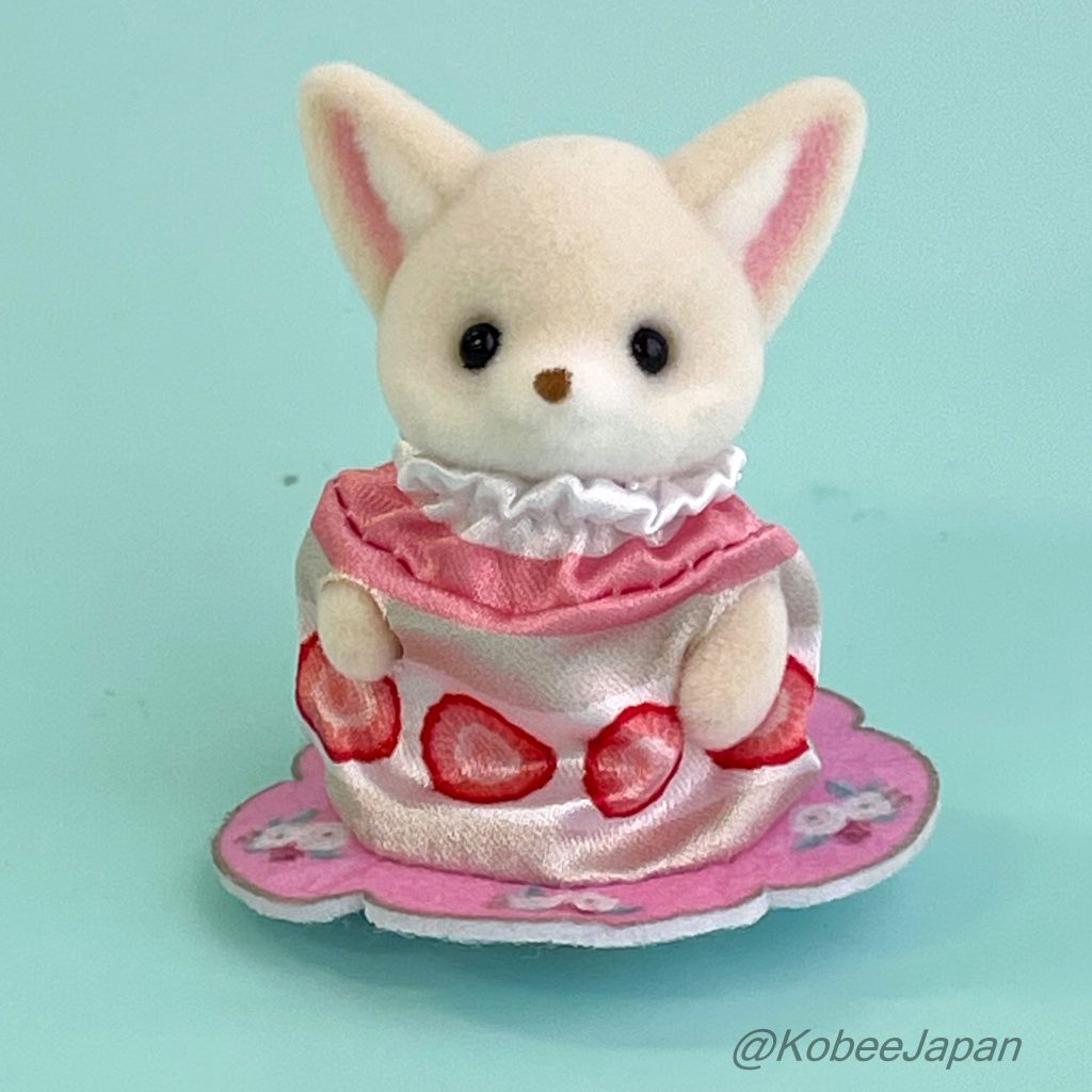 Doki Doki Collection Baby Tea Time Fennec Baby Strawberry Cake 2025 Sylvanian Families Calico Critters