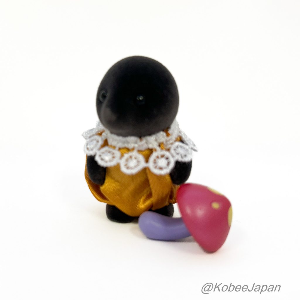 سلسلة الأطفال السحرية طفل الشامة السرية مع فطر عائلات سيلفانيان كاليكو كريترز