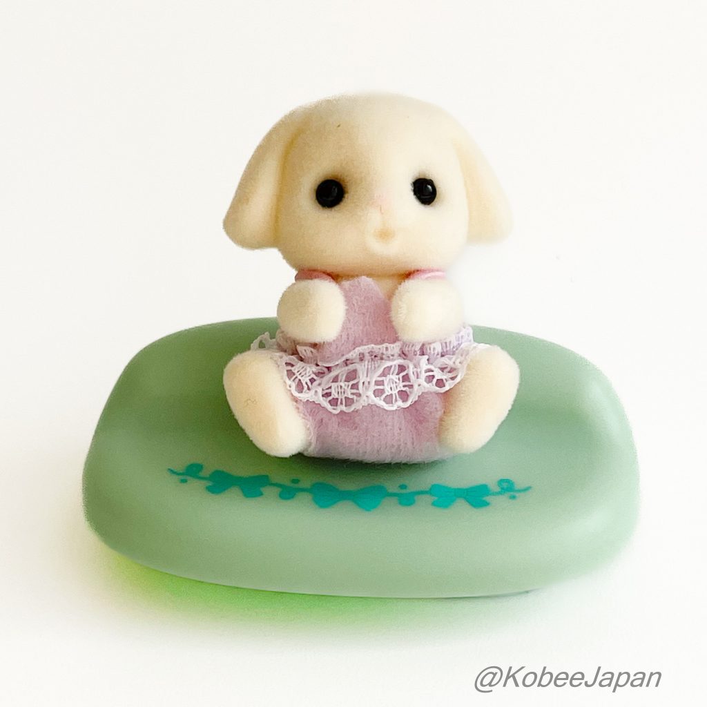 Baby & Sofa Set Flora Rabbit 2025 Sylvanian Families Calico Critters