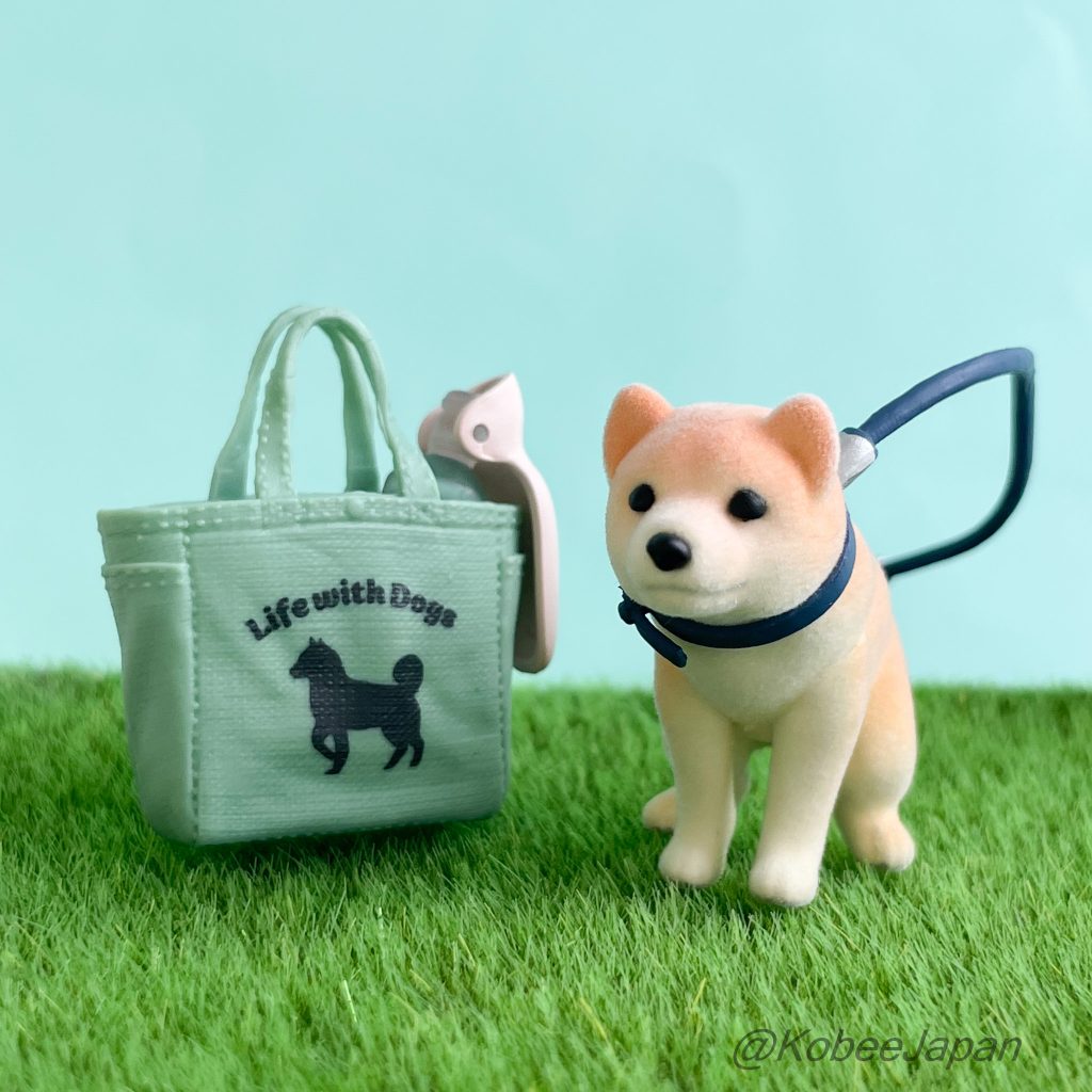 Life with Dogs 5 Pas de pipi sur le passage piéton, s'il vous plaît ! 2025 Re-ment