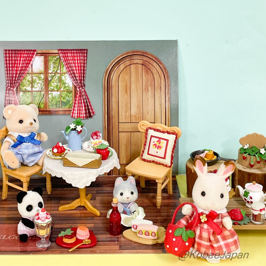 The Country Strawberry Cafe Complete set of 8 varieties 2026 Re-ment