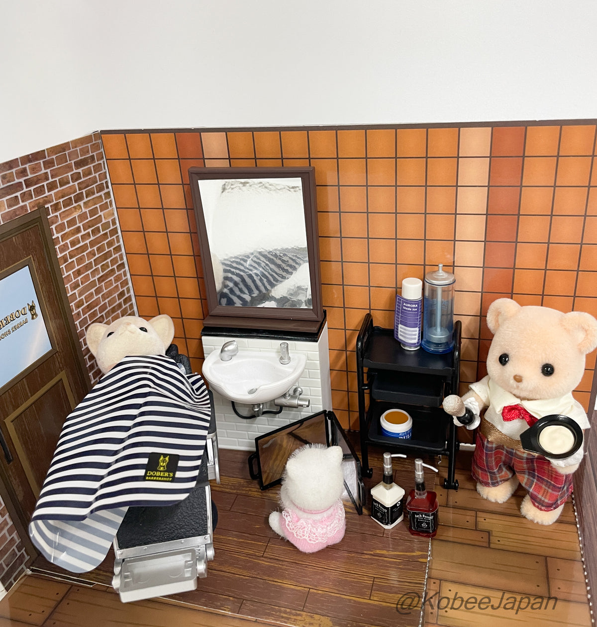 Dober's Barber Shop All 8 type set 2022 Re-ment