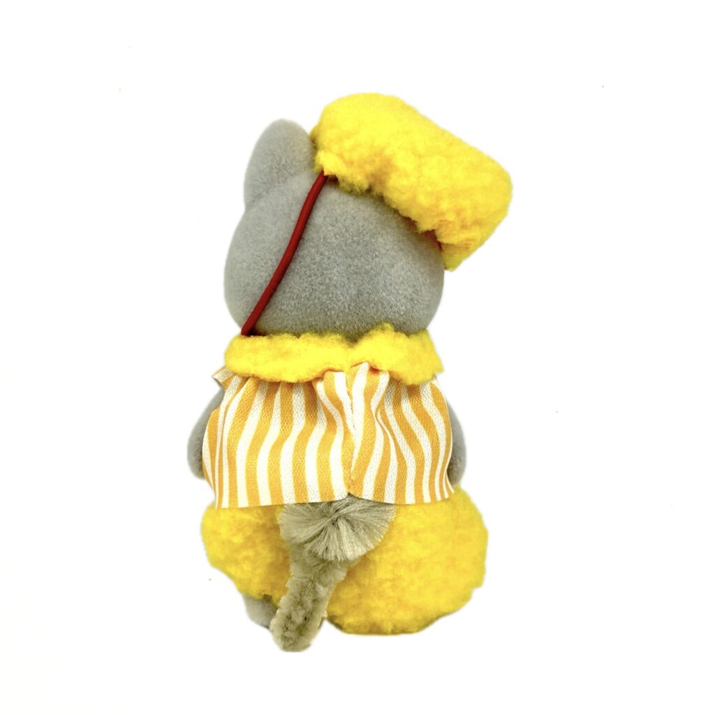 Doki doki Friends متجر الهامبرغر Husky Boy 2026 Sylvanian Families Calico Critters