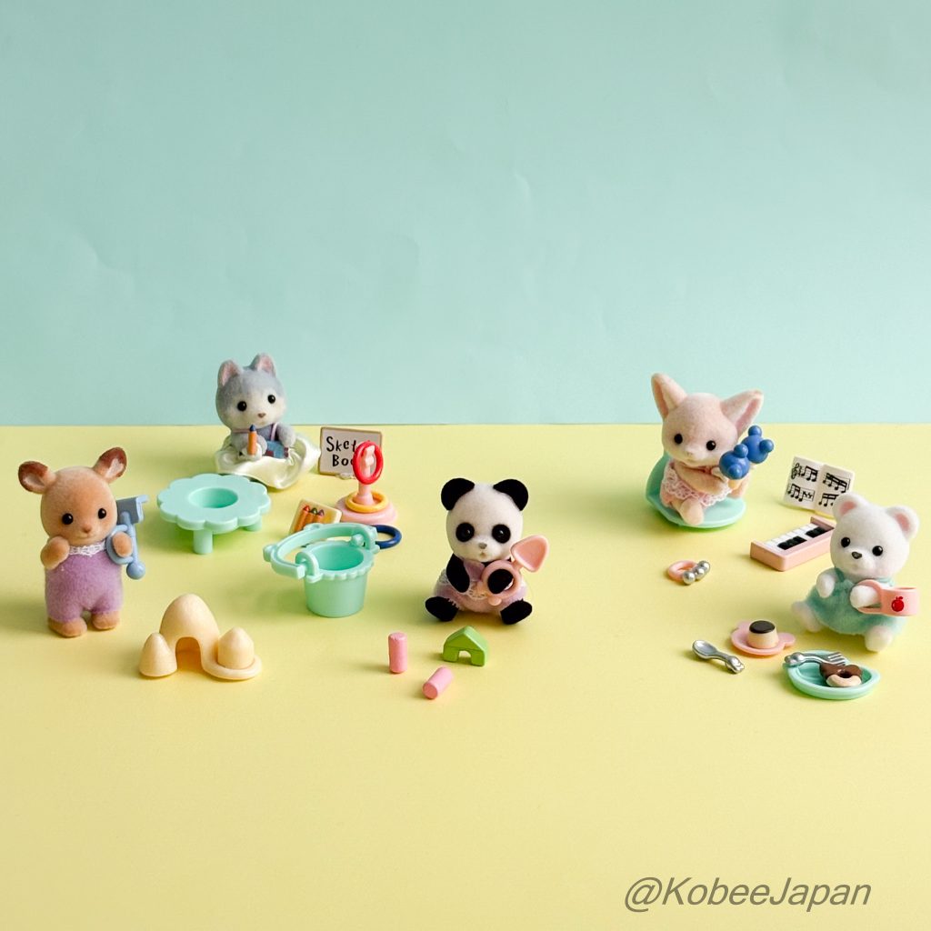 Capsule toy Nursery School Accessory Complete Set 4 pcs 2025 Sylvanian Families Calico Critters