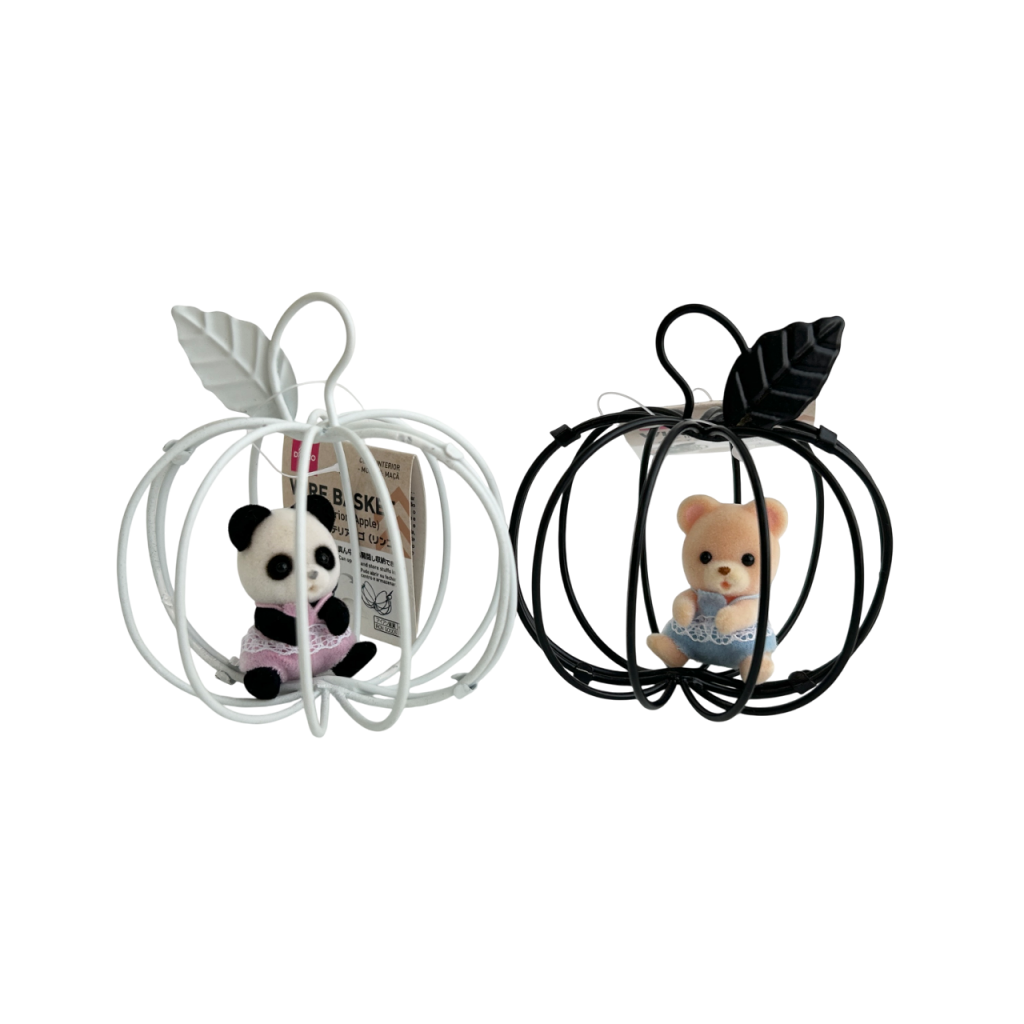 Wire Interior Apple White DAISO