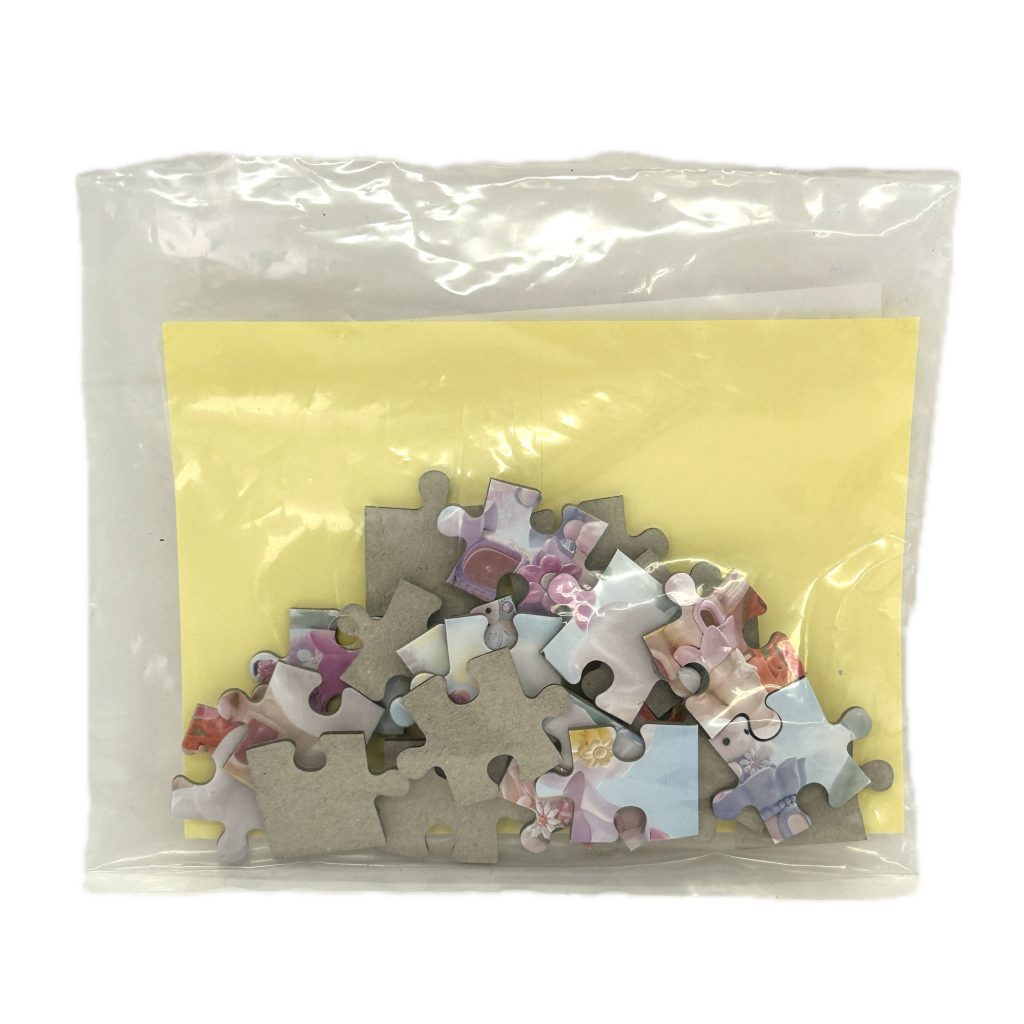 Puzzle de 24 pièces Château de fées Familles Sylvanian Calico Critters