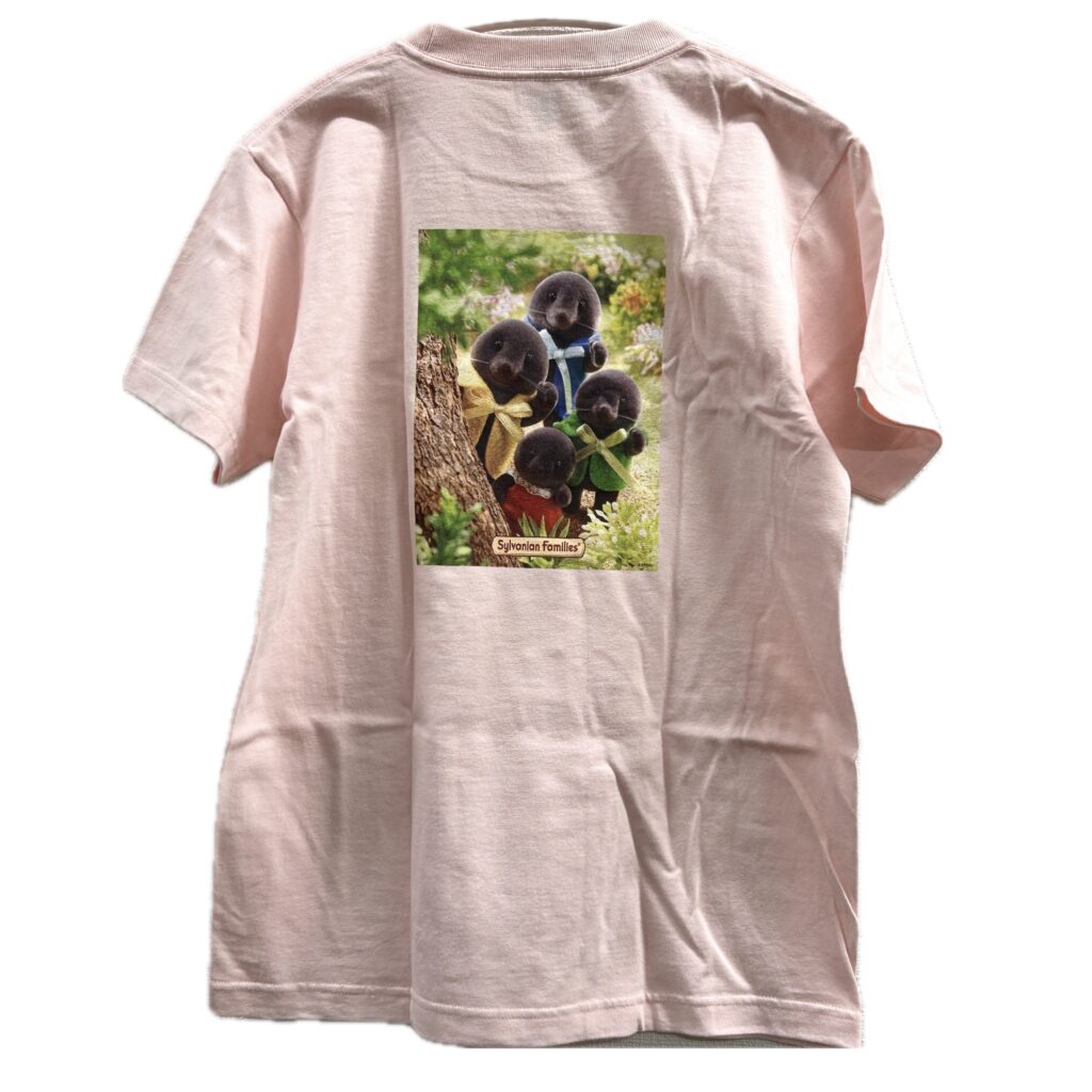 Mole Family Ambassador T-Shirt (Back Print) Light Pink Amazon Original Sylvanian Families Calico Critters