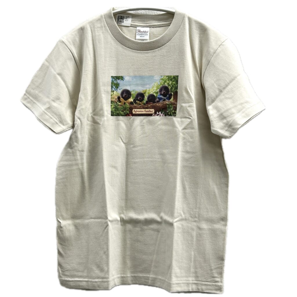 Mole Family Ambassador T-Shirt (Front Print) Light Beige XS Amaazon Original Sylvanian Families Calico Critters