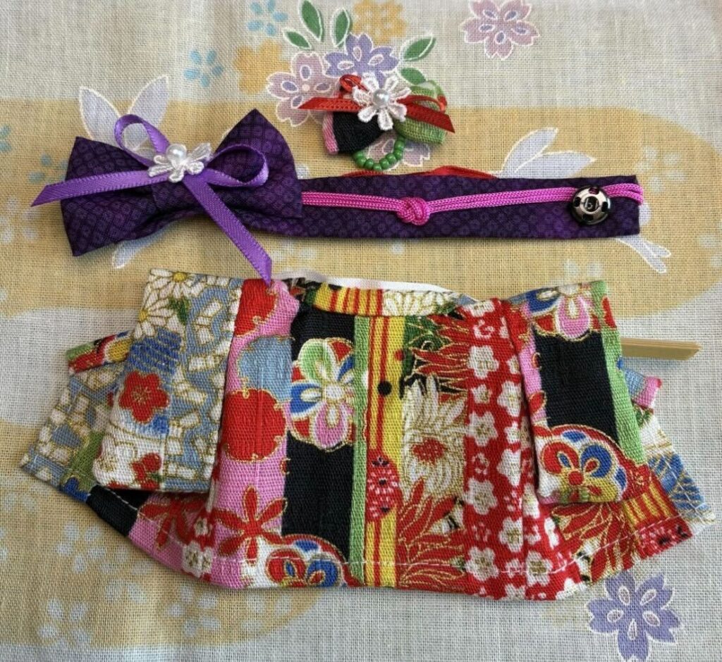 Kimono fleuri chargé pour maman, fait main