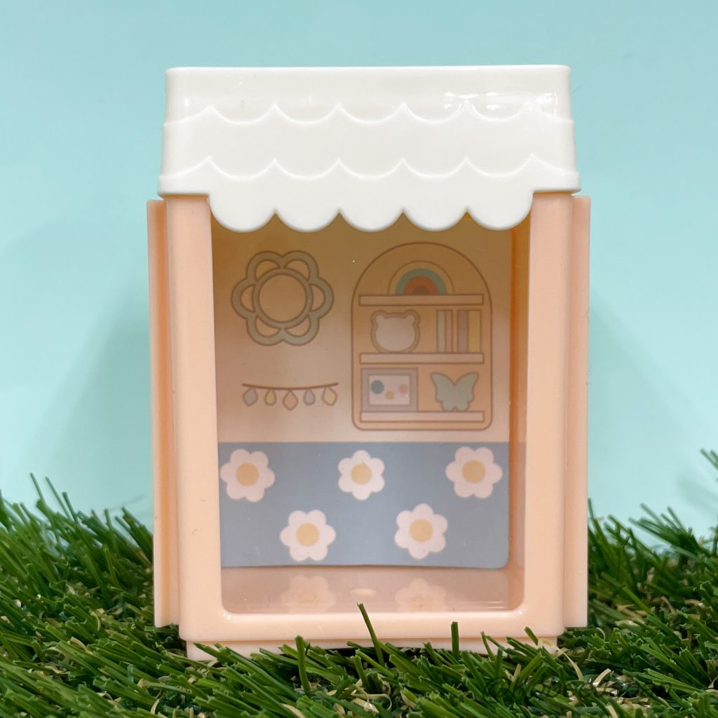 Seria House-Shaped Connectable Display Case White And Pink