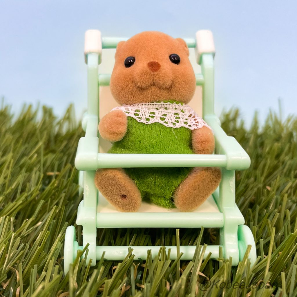 Serie Bebé y Cochecito Castor Sylvanian Families Calico Critters