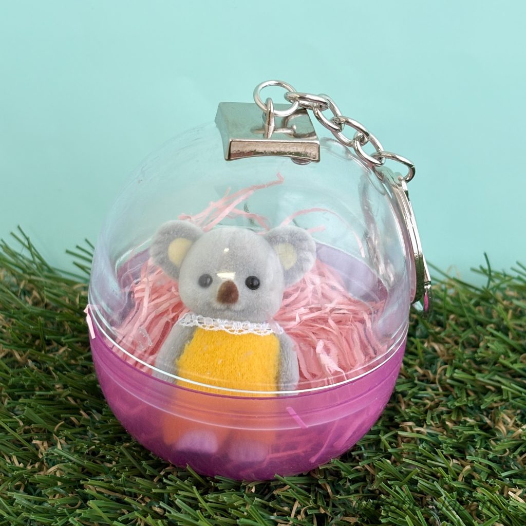 Capsule Keychain Portable Display Case Purple